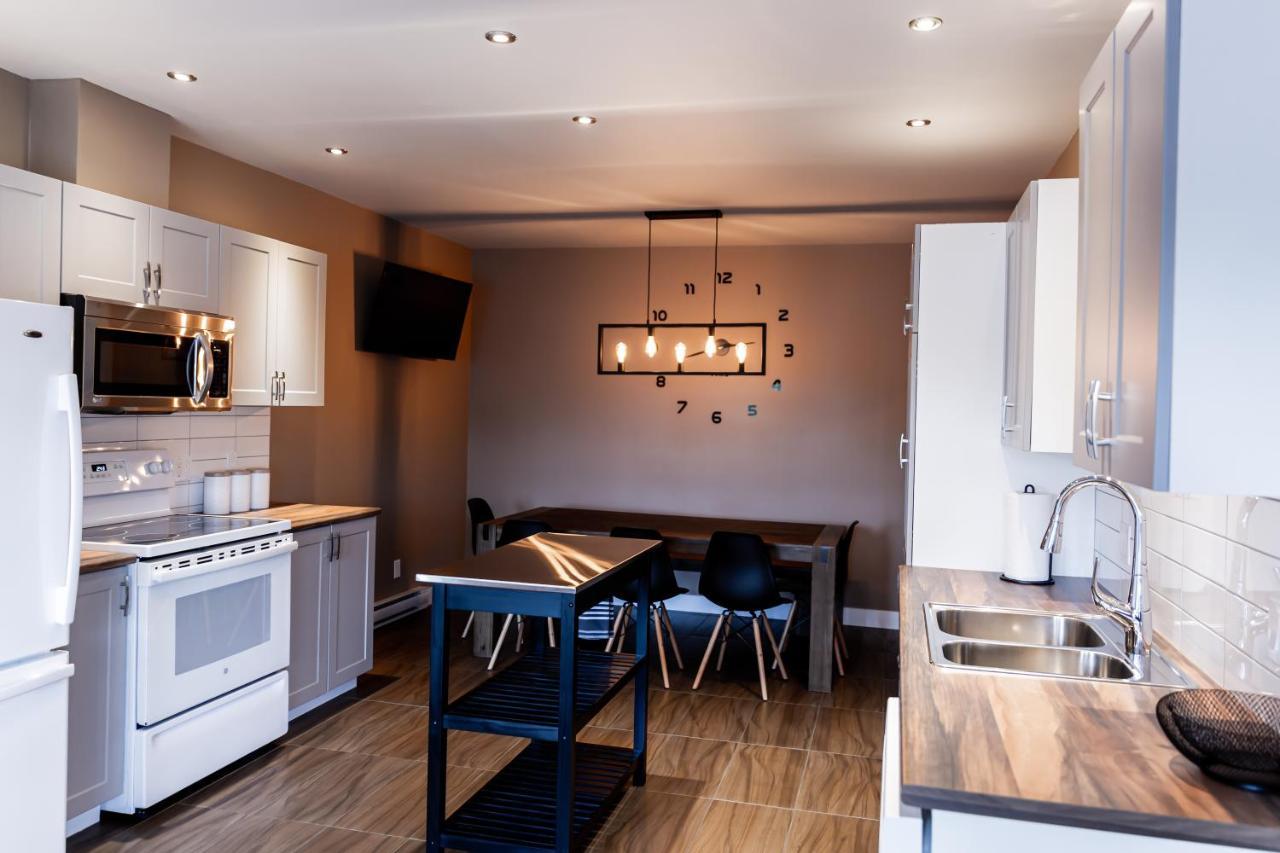 Bed and Breakfast Chez Fx La Tuque Exterior foto